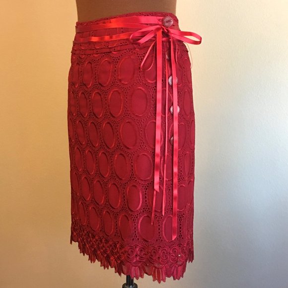 SYLVIA RIELLE Parisian Designer Red Lace Skirt - Picture 2 of 12